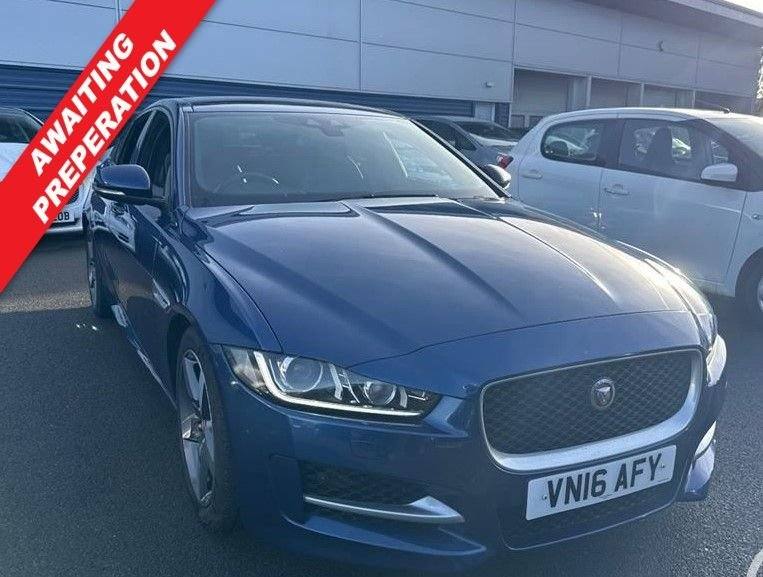 2016 Jaguar XE 2.0d R-Sport Saloon 4dr Diesel Manual Euro 6 (s/s) (180 ps) Saloon Diesel Manual