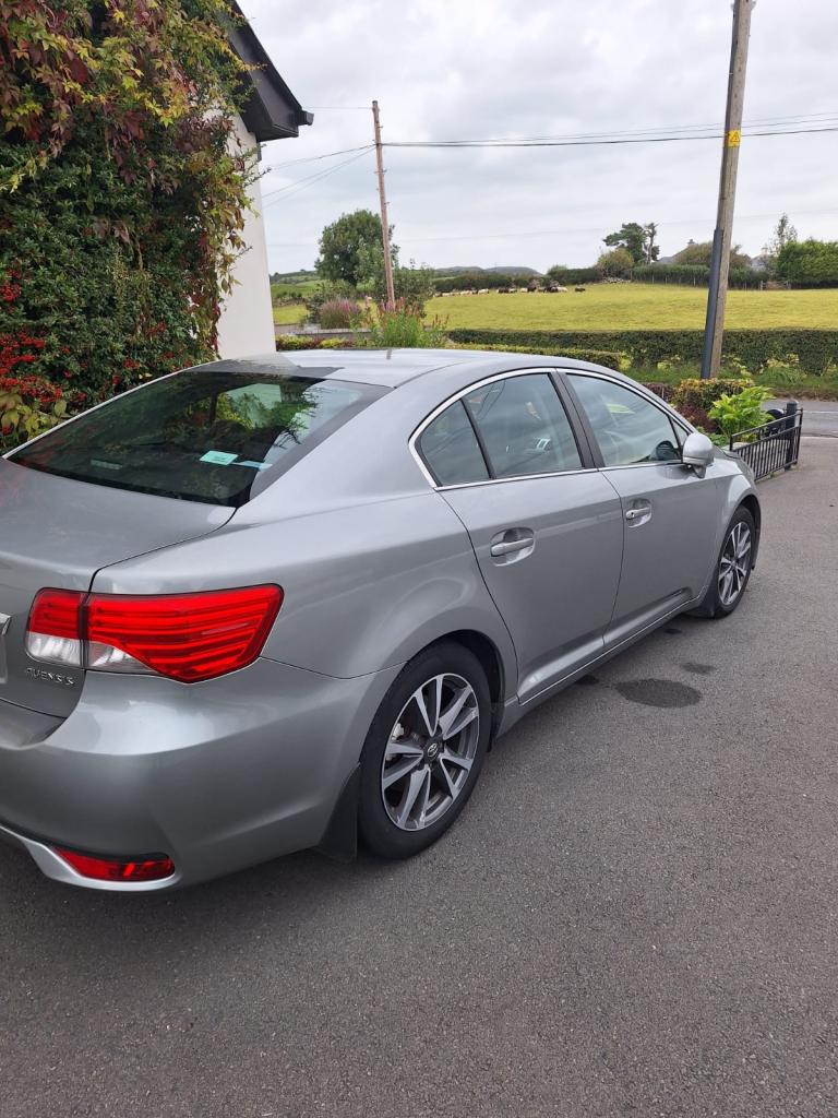 Toyota, AVENSIS, Saloon, 2015, Manual, 1998 (cc), 4 doors