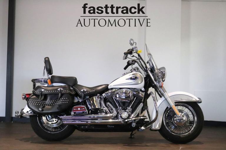 Harley-Davidson FLSTC 15845 Softail Heritage Classic - LOADED WITH EXTRAS 