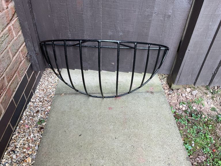 Wall  hanging  basket size 32 inch length x 19 inch height 