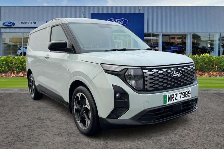 2025 Ford E-Transit Courier Limited AUTO 43kWh 136ps Automatic Panel Van Electric Automatic