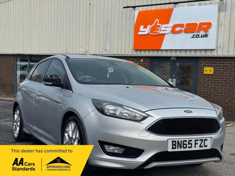2015 Ford Focus 1.5 EcoBoost Zetec S 5dr HATCHBACK PETROL Manual