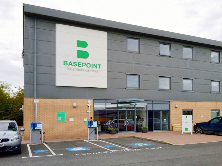 Private Office in EVESHAM WR111GP - Immediate Availability for 2 Workstations
