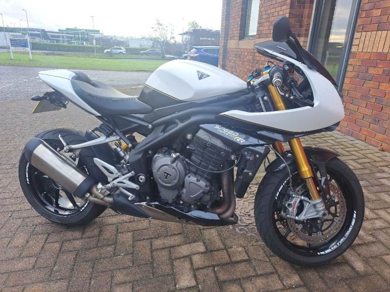 TRIUMPH SPEED TRIPLE 1200 RR 2022 NOT FIREBLADE MT10 R1 ZX10R NINJA MT09 DUCATI KTMGSXR