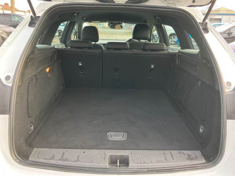 2017 Vauxhall Astra 1.4T 16V 150 SRi 5dr Auto Estate PETROL Automatic