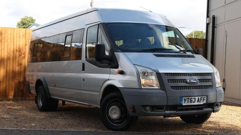 FORD TRANSIT 2.2 TDCi 430 HDT RWD L4 H2 5dr 2013