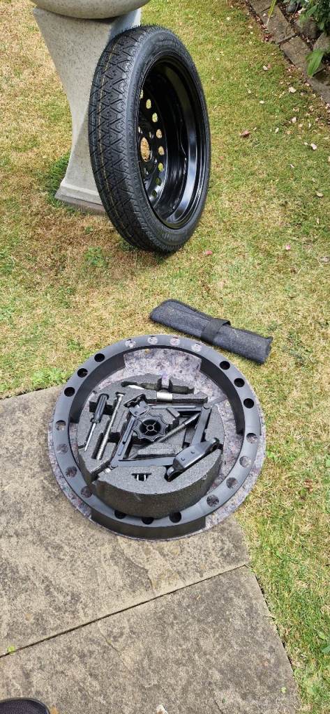 Vauxhall Insignia Space Saver 17 inch Wheel with Tools