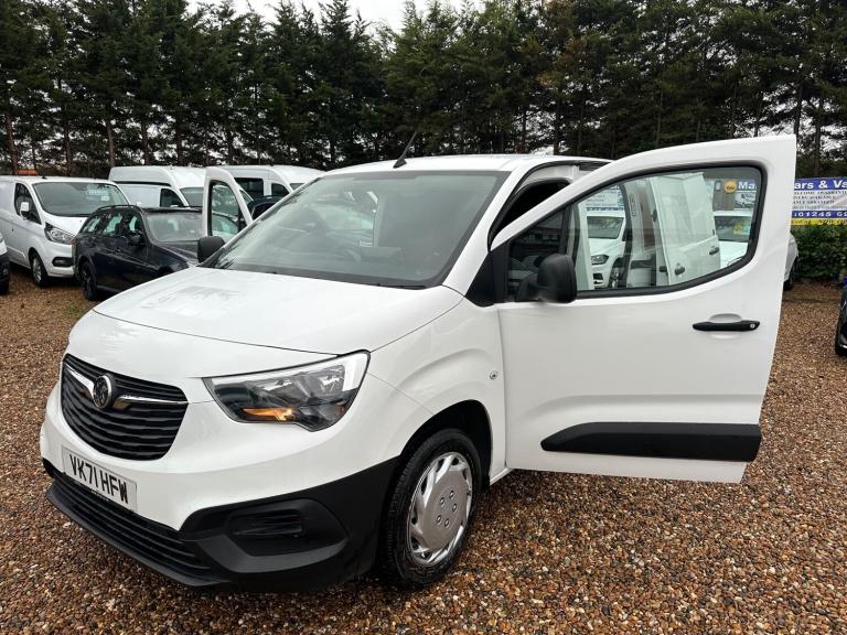 2021 Vauxhall Combo 1.5 Turbo D 2300 Edition L1 H1 Euro 6 (s/s) 4dr PANEL VAN Diesel Manual