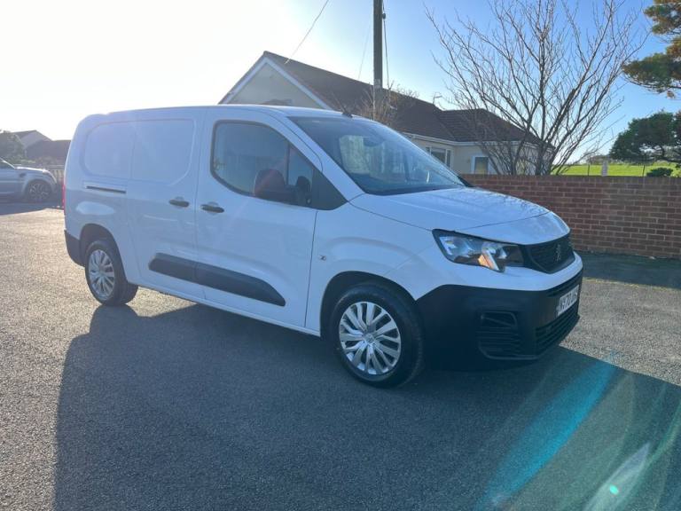 2021 Peugeot Partner 850 1.5 BlueHDi 100 Professional Crew Van PANEL VAN DIESEL Manual