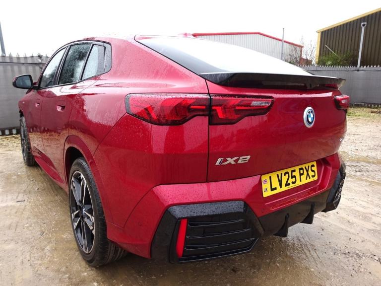 2025 25 REG BMW IX2 EDRIVE20 M SPORT ELECTRIC AUTO DAMAGED REPAIRABLE SALVAGE