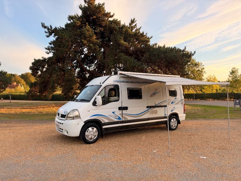 Renault Master 2.5 Diesel Camper Van Motorhome Ulez Complaint 