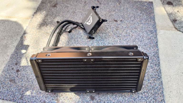 COOL IT SYSTEMS ECO 2 240 ALL-IN-ONE CPU COOLER