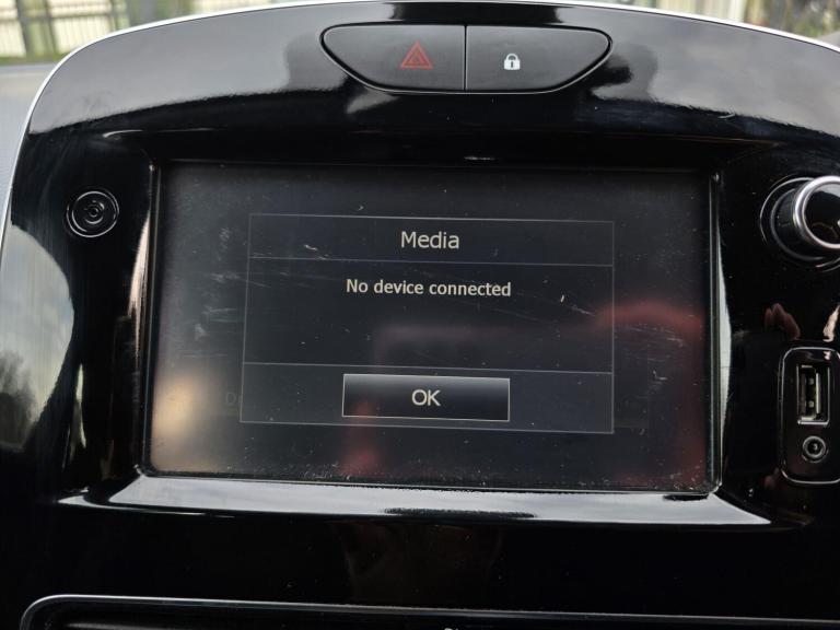 2016 Renault Clio 1.5 dCi Dynamique Nav Euro 6 (s/s) 5dr HATCHBACK Diesel Manual