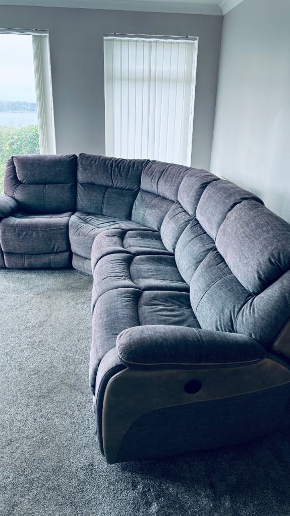 Gret velour corner sofa 