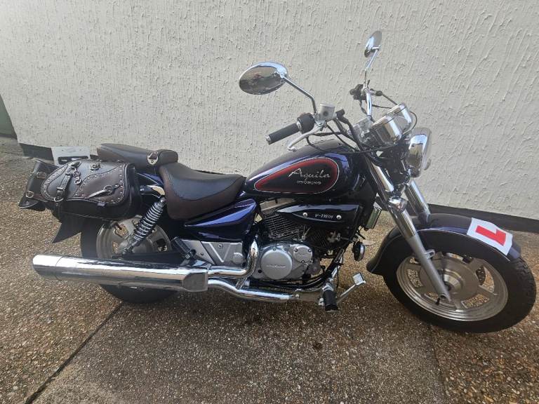 Hyosung, GV, cruiser, 2015, 124 (cc)