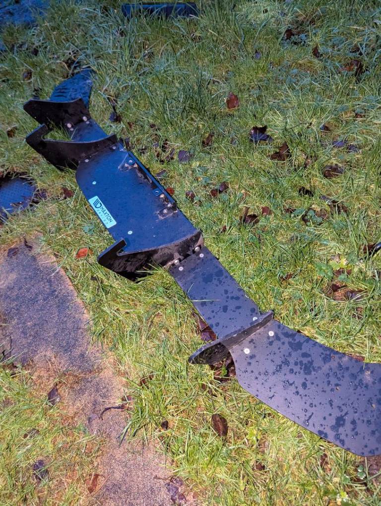 Ford fiesta Maxton design splitter 