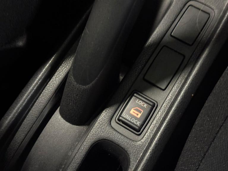 2015 Nissan Note 1.2 Acenta Premium 5dr MPV PETROL Manual