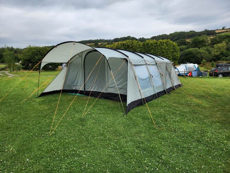Vango Amazon 800 Tent - 8 person