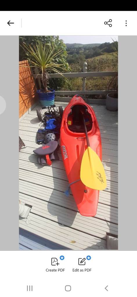 Dagger Axiom 8.5 surf or river Kayak 