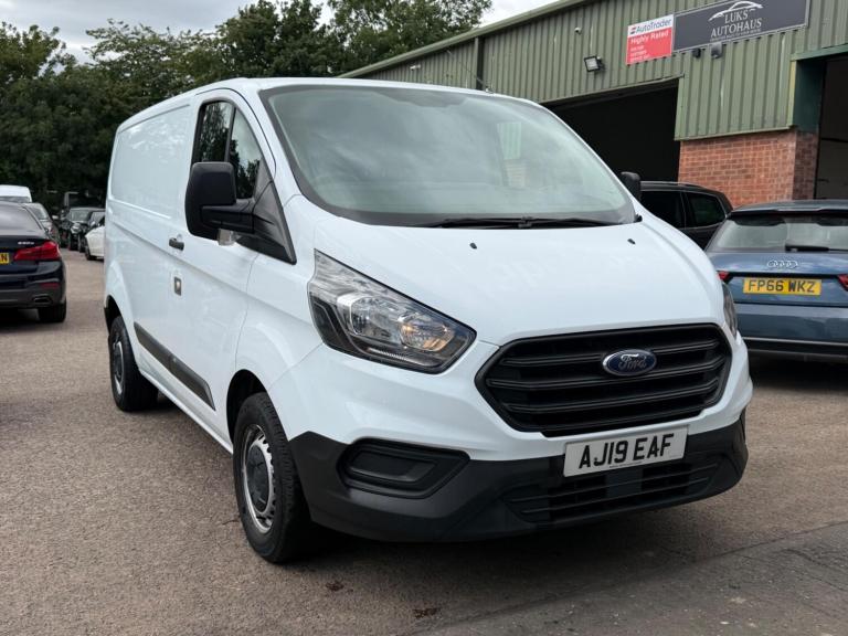2019 Ford Transit Custom 2.0 TDCi 105ps Low Roof Van PANEL VAN DIESEL Manual