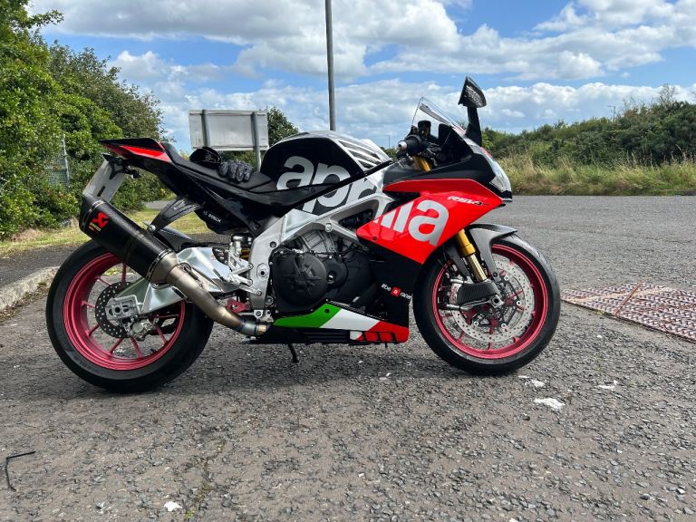 Aprilia, RSV, 2018, 999 (cc)