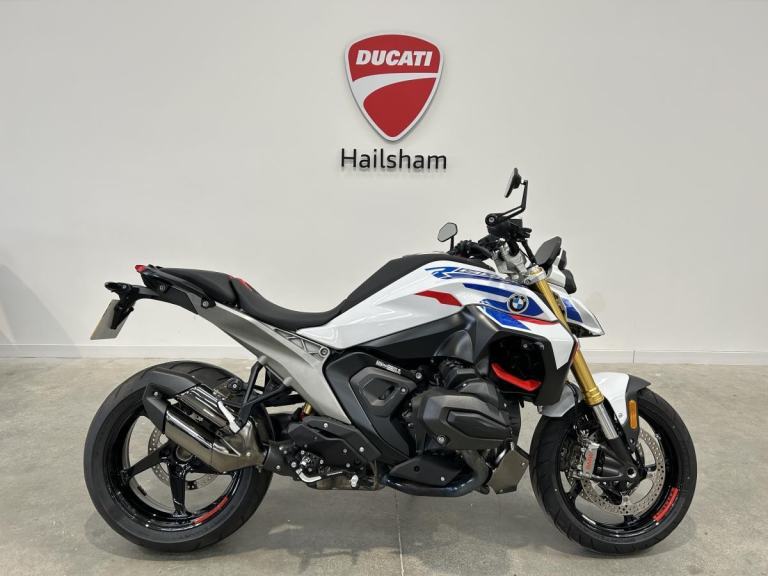 2025 BMW R1300R Performance, 1860 miles,1 Owner, Mega Spec