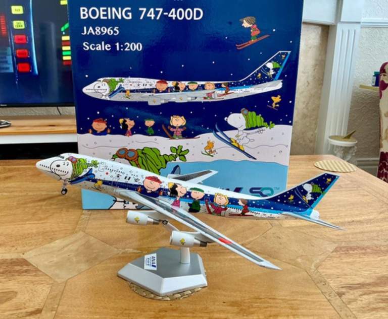 image for 1/200 SQ Wings ANA All Nippon Air Boeing B747-400 Diecast Aircraft Model NEW