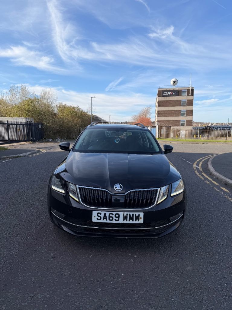 2020 Skoda Octavia estate 