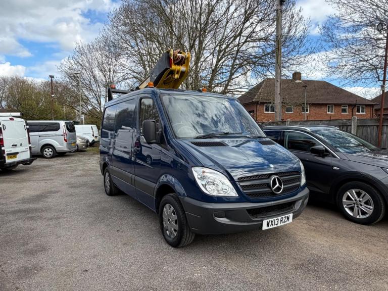 2013 Mercedes-Benz Sprinter 3.5t Van PANEL VAN DIESEL Manual