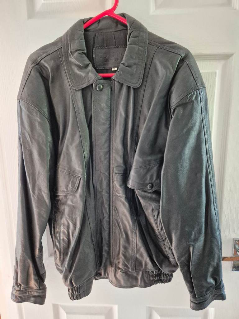 Men's Leather Coat - Medium