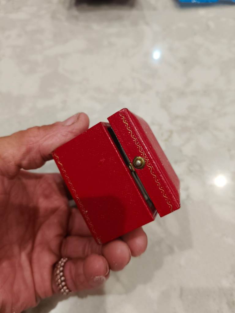 Carter vintage ring box 