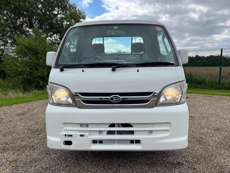 DAIHATSU HIJET PICK UP TRUCK 660cc 4X4 5 SPEED MANUAL ( LIKE SUZUKI CARRY )