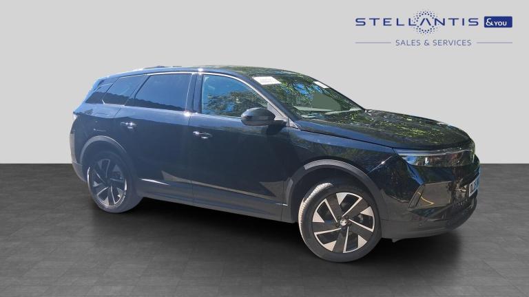 2025 Vauxhall Grandland 1.2 Ultimate SUV 5dr Petrol Hybrid e-DCT Euro 6 (s/s) (136 ps) SUV Hybrid...