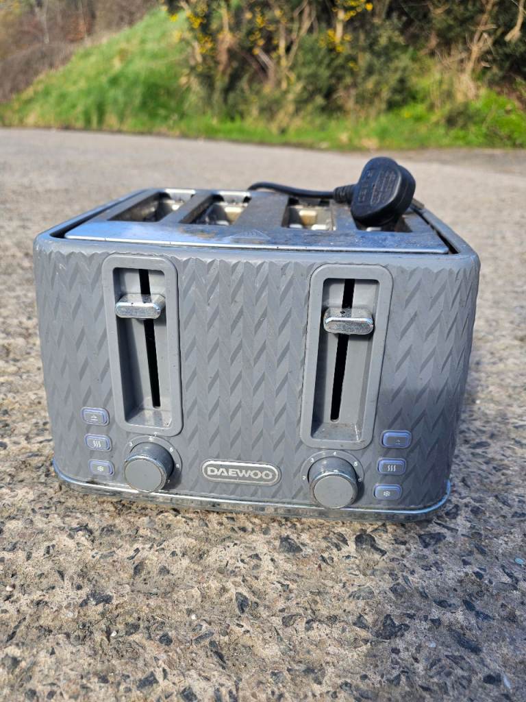 Daewoo Toaster