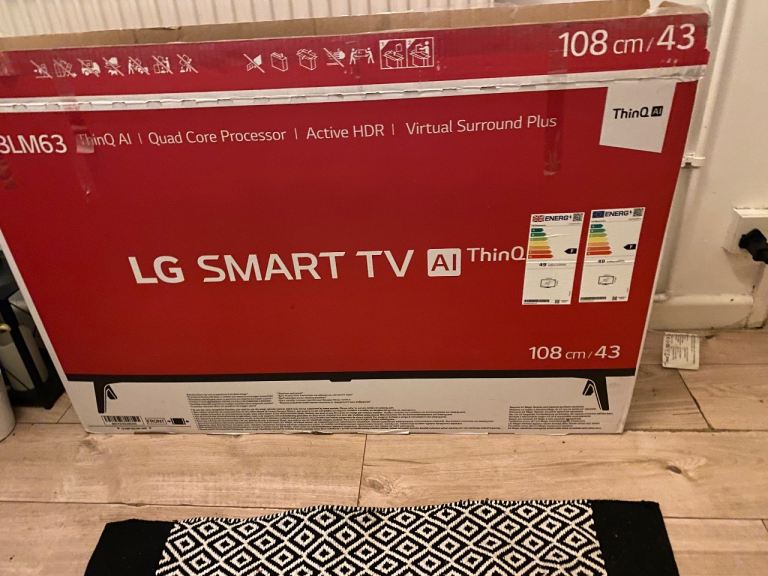 LG smart TV thin Q with original box 