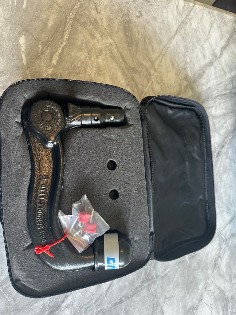 Tesla Towbar Kit - Complete with Case, Brand New