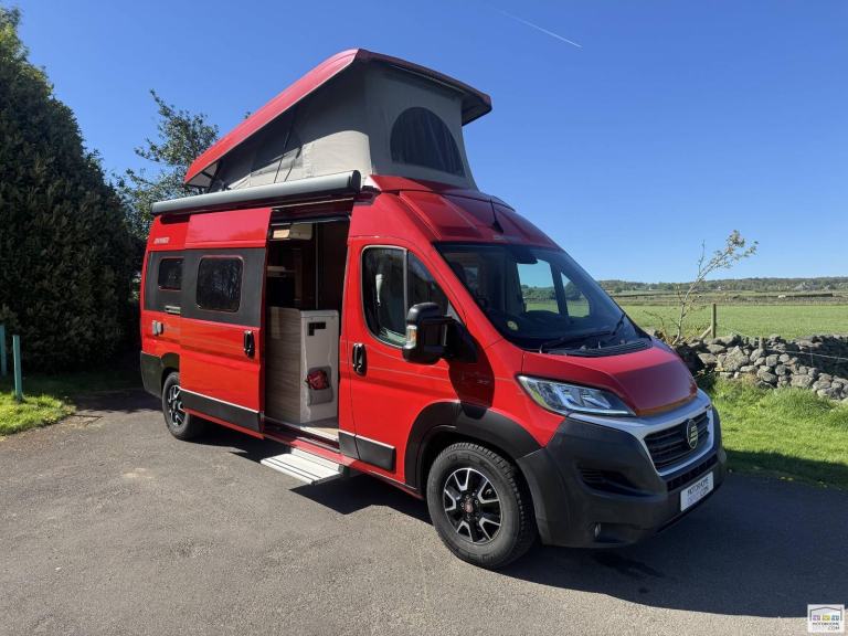 Hymer Grand Canyon 4 Berth 4 Travel Seat Rear Fixed Bed Motorhome For Sale
