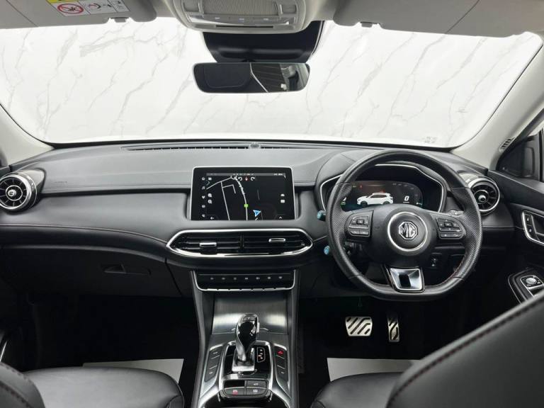 2024 MG MG HS 1.5 T-GDI 16.6kWh Trophy SUV 5dr Petrol Plug-in Hybrid Auto Euro 6 (s/s) (2 ESTATE ...