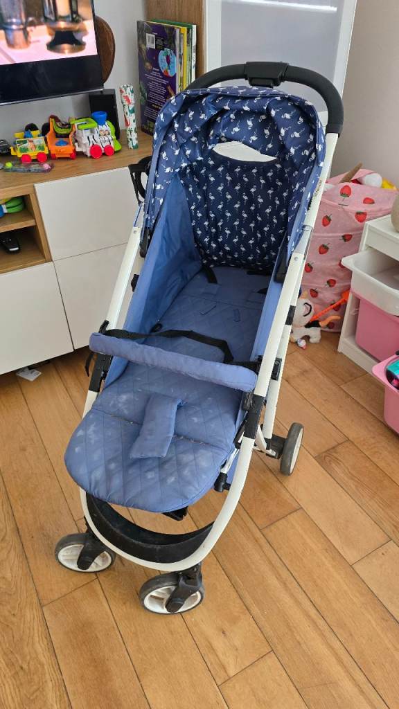 STROLLER PUSHCHAIR SET FOLDABLE WITH RAINCOVER AND FOOTMUFF