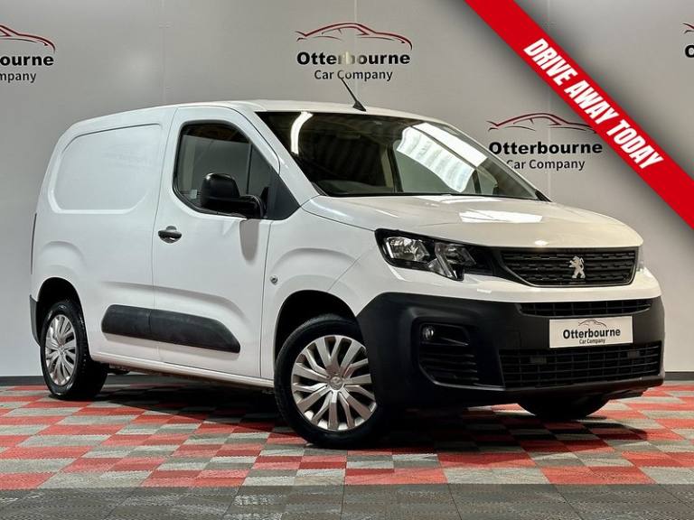 2023 Peugeot Partner BlueHDi 1000 Professional Premium + Panel Van Diesel Manual