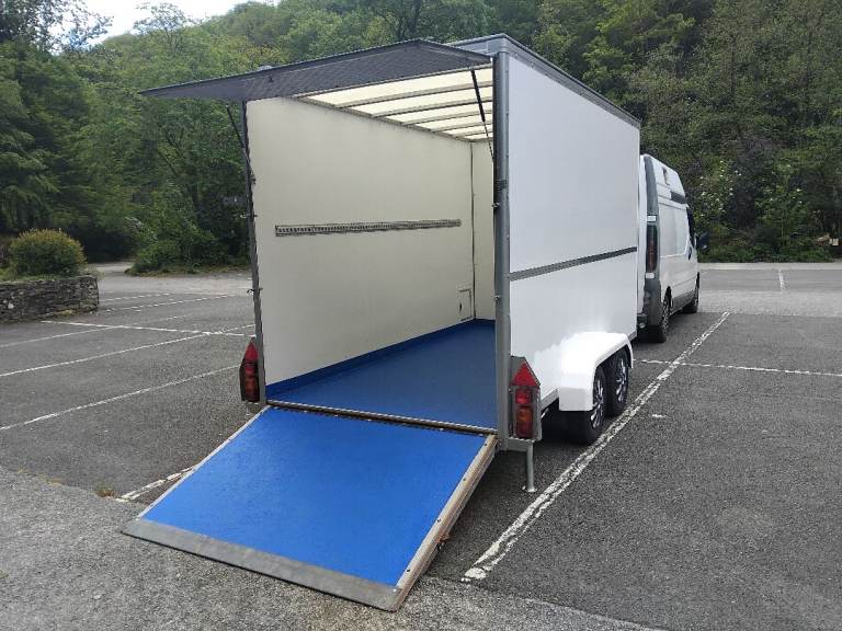 Banbury Box Trailer Large Size Very Tidy Condition 