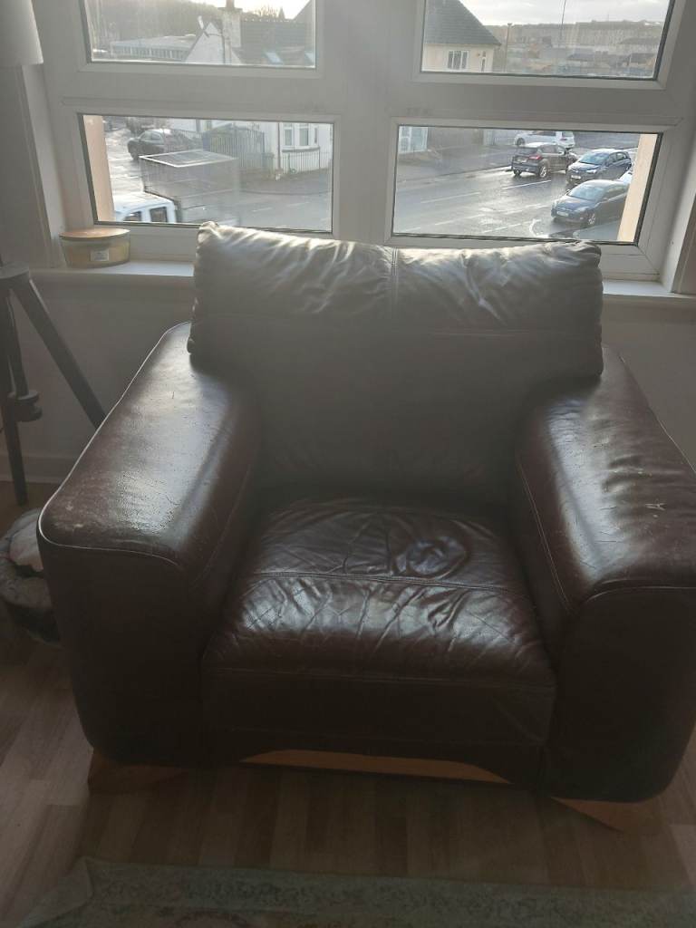 Free sofa and chair