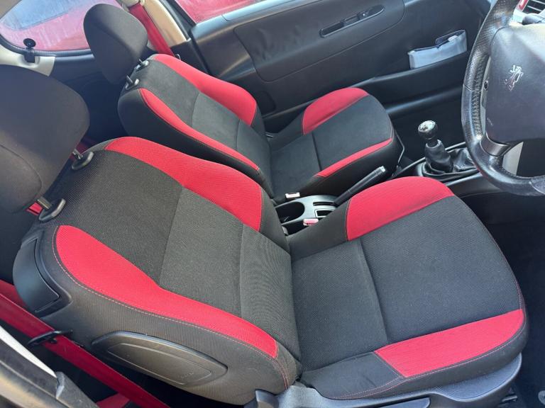 2012 Peugeot 207 1.4 VTi Sportium [95] 3dr HATCHBACK Petrol Manual