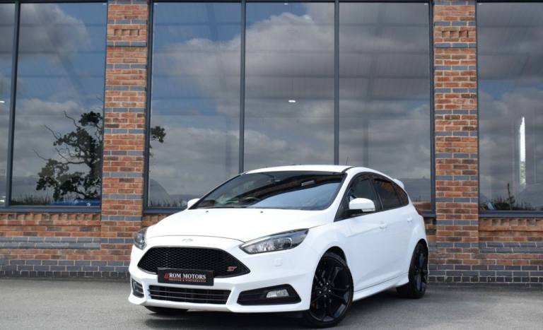 2018 67 FORD FOCUS 2.0T ECOBOOST ST-3 HATCHBACK 5DR PETROL MANUAL EURO 6 (S/S) (
