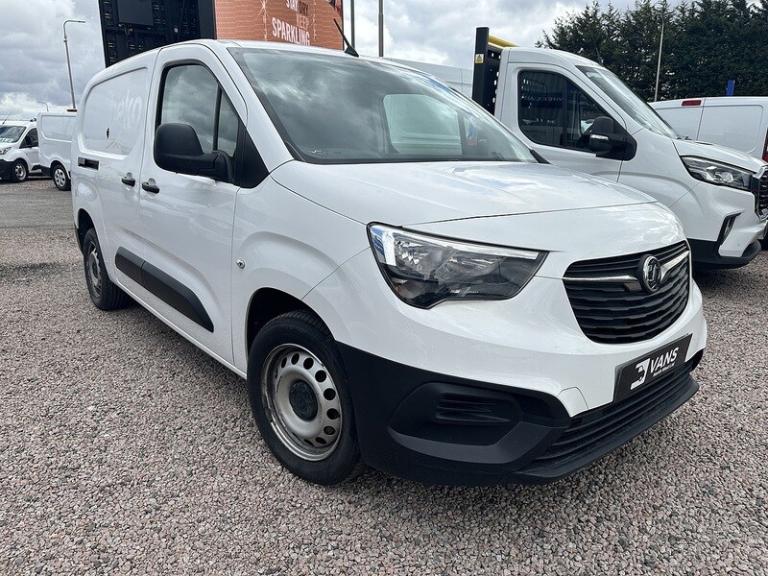 2021 Vauxhall Combo Turbo D 2300 Dynamic Panel Van Diesel Manual