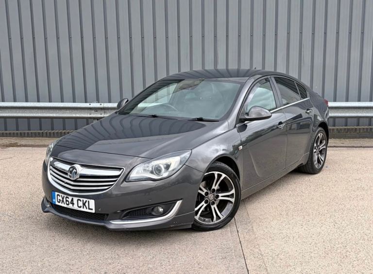 Vauxhall, INSIGNIA, Limited Edition, Hatchback, 2014, Manual, 1956 (cc), 5 doors