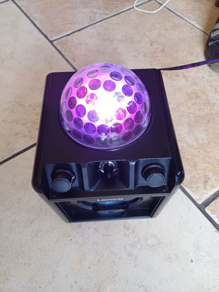 Lenco Disco Light Speaker – Good Condition
