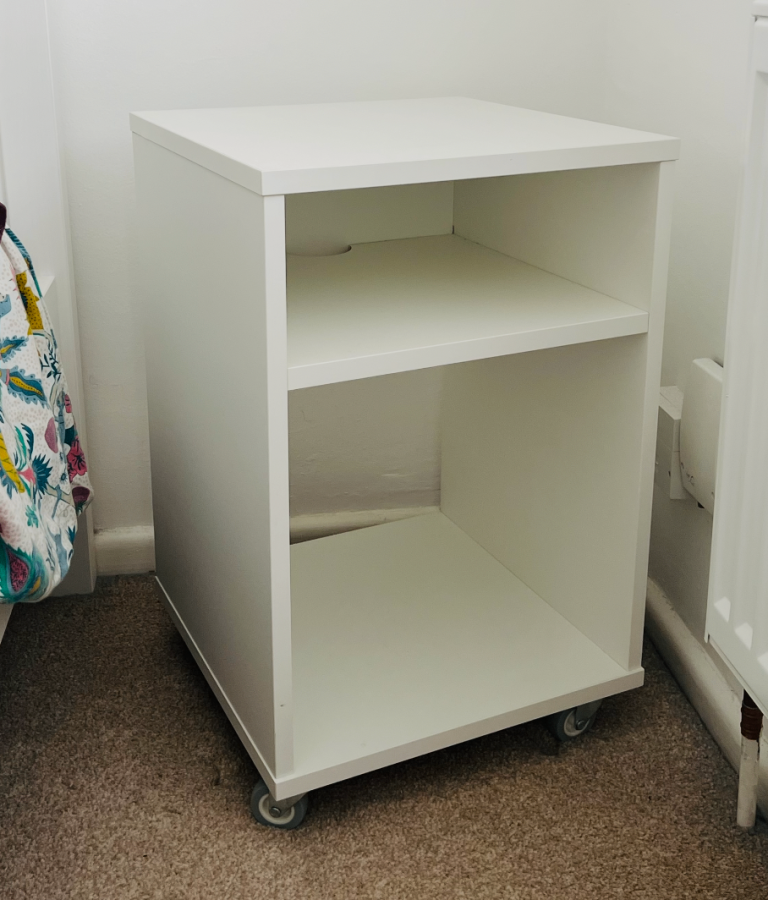 2 White Bedside Tables with Wheels 