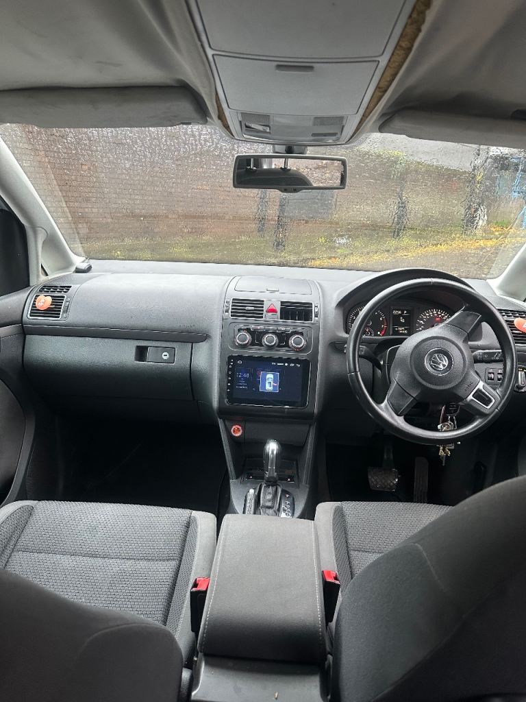 Volkswagen Touran 2011 1.4 Petrol Automatic