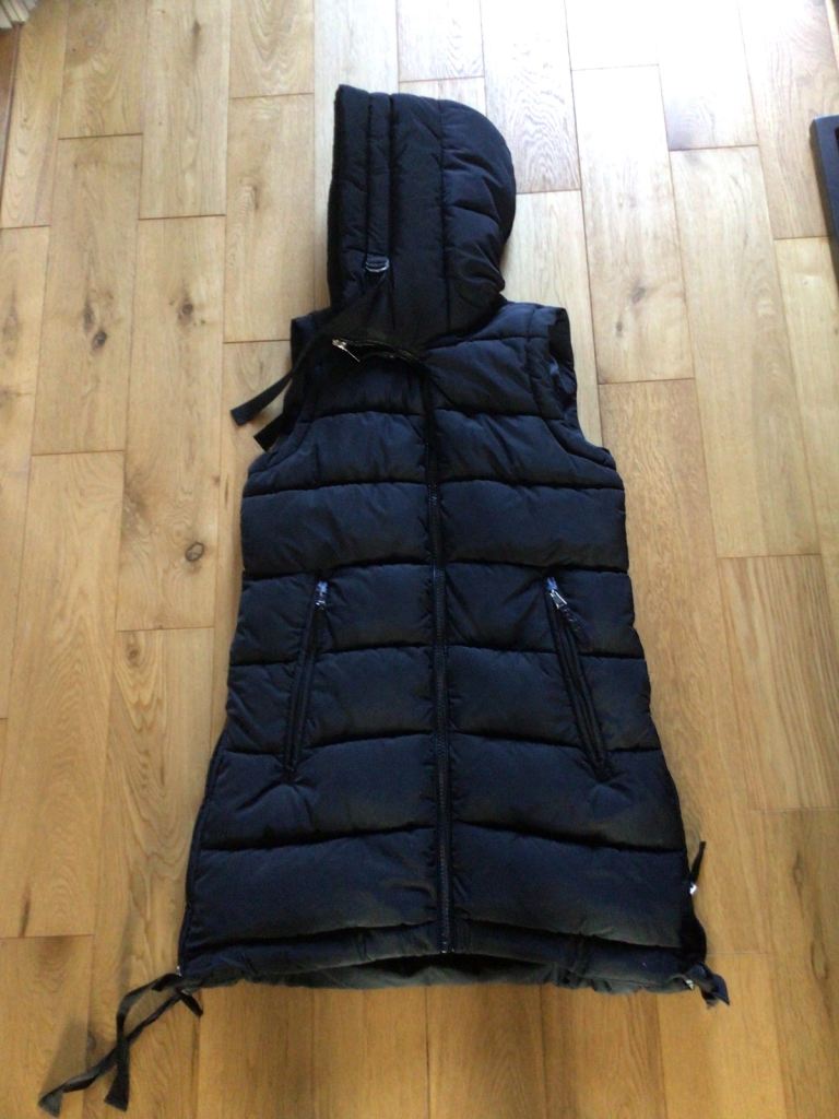 WULUX Paris Black Puffer Gilet with Hood – Size S